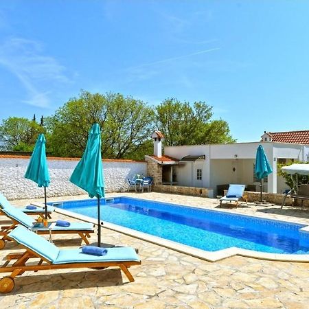 House Vidamo - Vacation Home With Swimming Pool Mala Cista Buitenkant foto