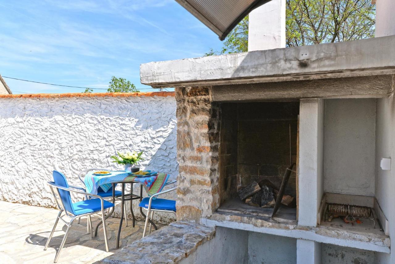 House Vidamo - Vacation Home With Swimming Pool Mala Cista Buitenkant foto